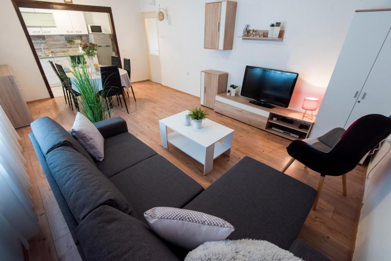 Apartment Luka Arbanasi ซาดาร์ ภายนอก รูปภาพ