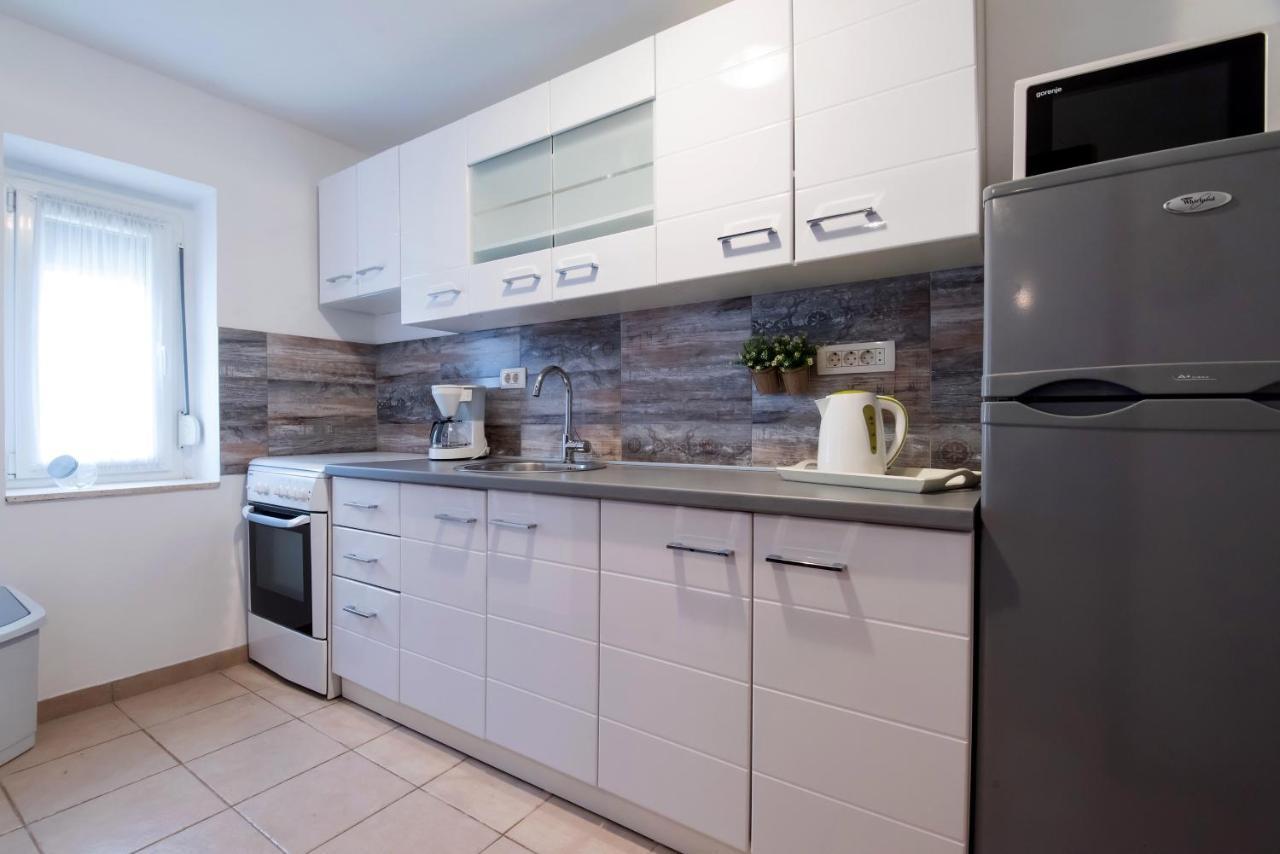 Apartment Luka Arbanasi ซาดาร์ ภายนอก รูปภาพ
