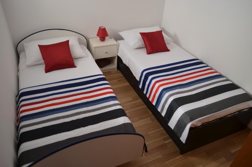 Apartment Luka Arbanasi ซาดาร์ ภายนอก รูปภาพ